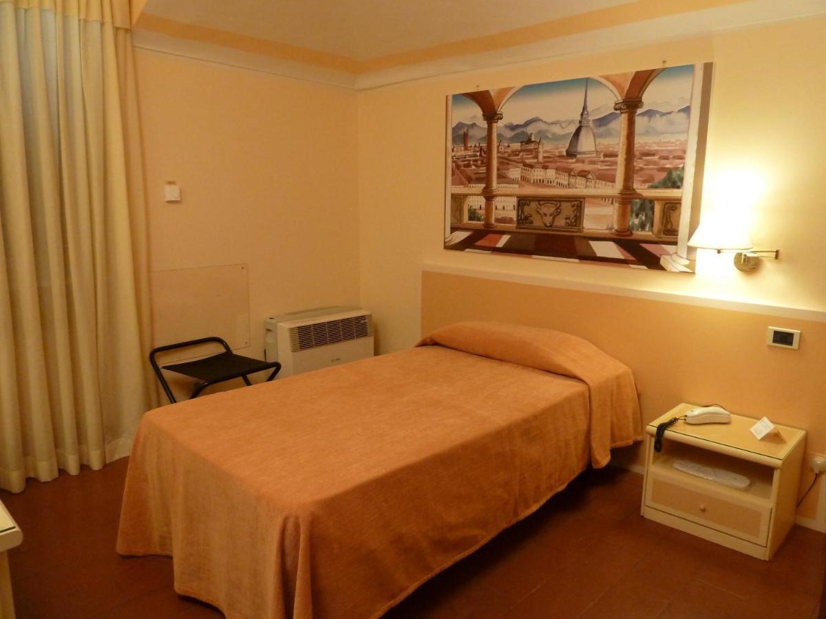 Hotel Antica Dogana Turin Bagian luar foto